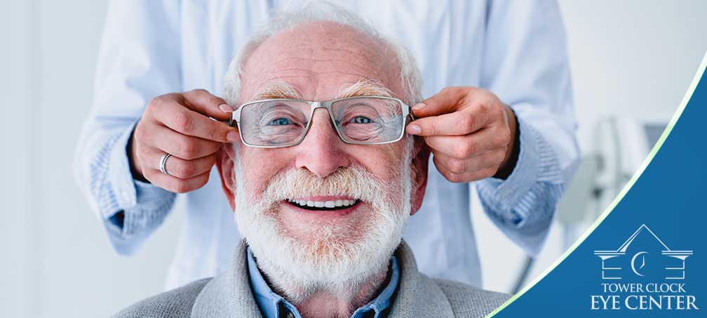 old man glasses fitting